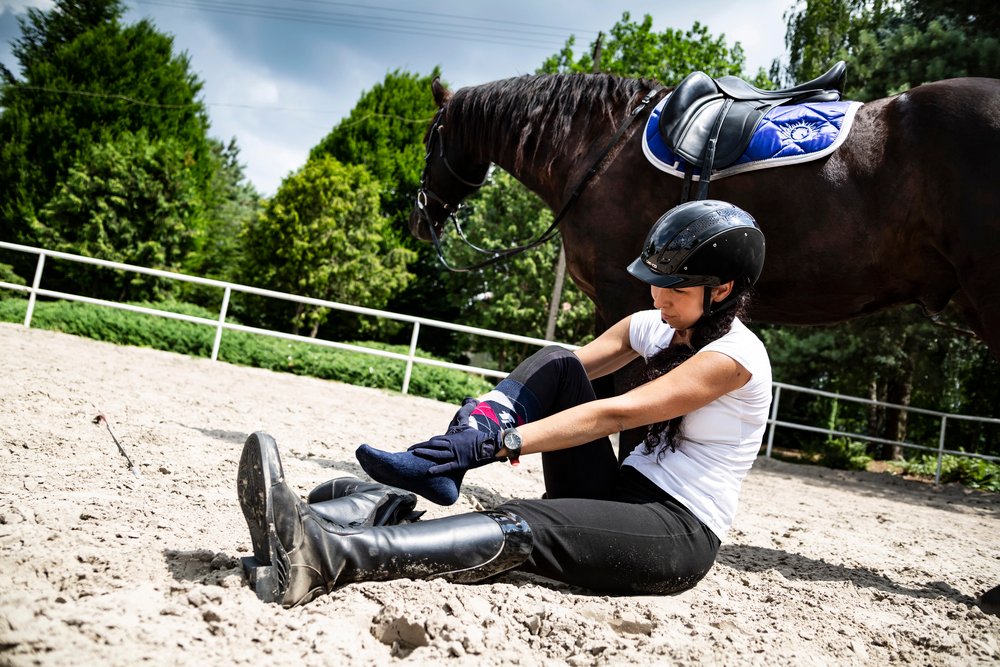 Caduta da cavallo durante una lezione chi e responsabile e come ottenere il risarcimento